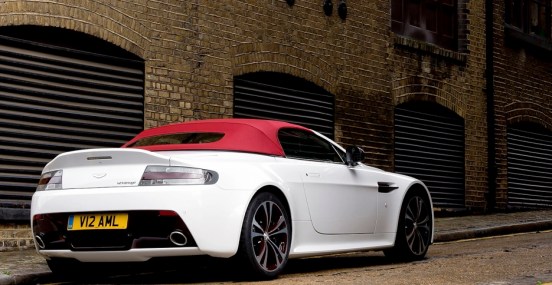 aston-martin-v12-vantage-roadster-officially-revealed-photo-gallery_3