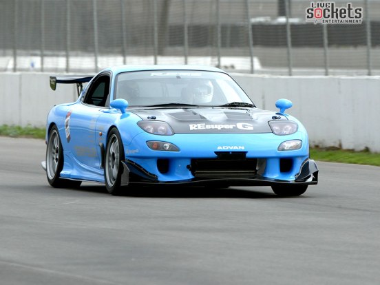 RX7_RE_Amemiya_GreaddyD1