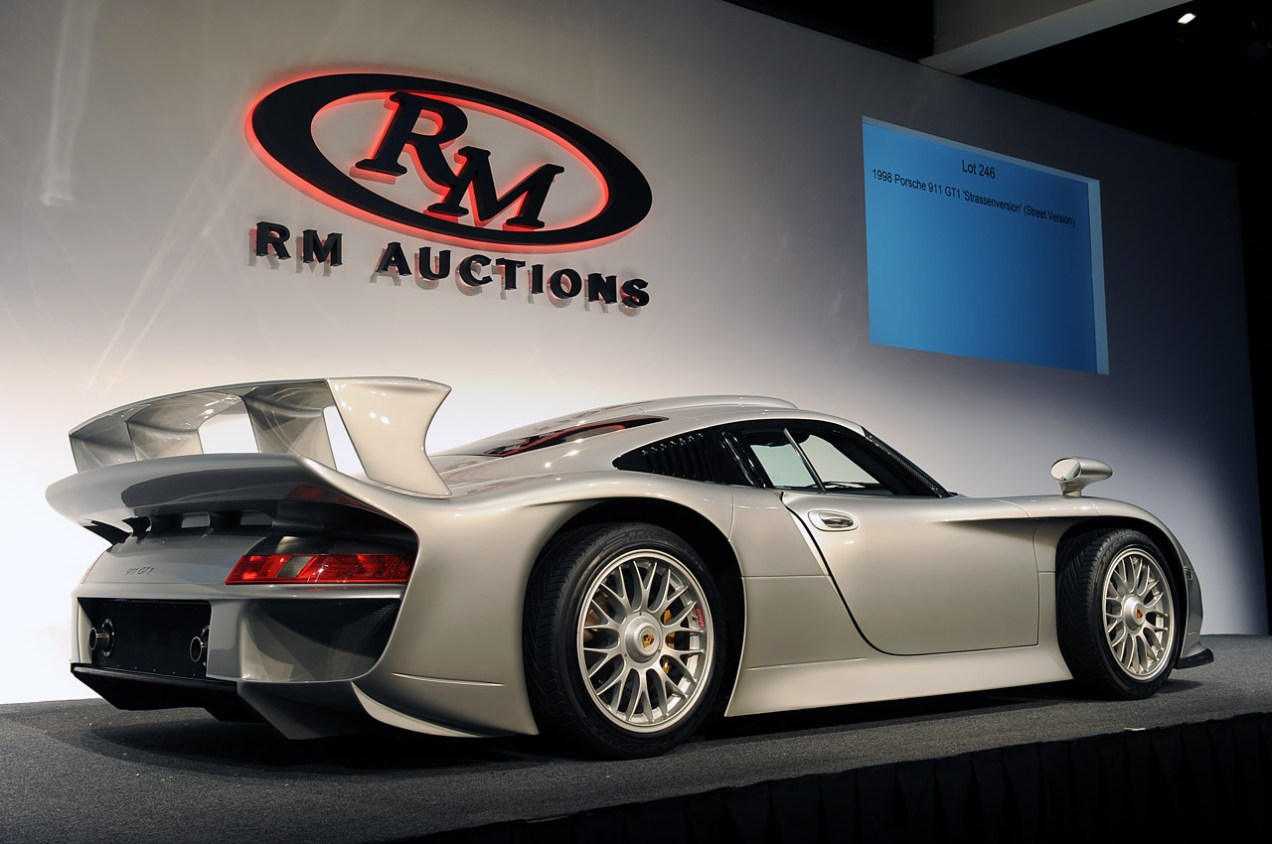 03-porsche-911-gt1-rm