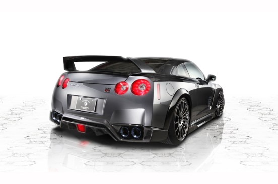 Tommy_Kaira_SilverWolf_GT-R_5