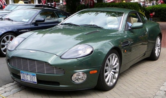 SC06_Aston_Martin_Vanquish_green